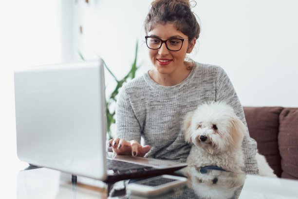 woman-calculating-finances