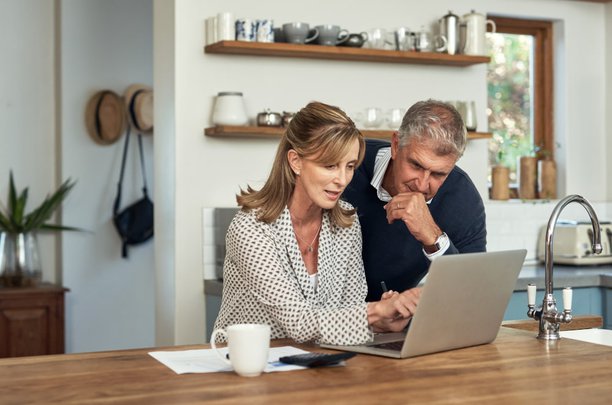 senior-couple-thinking-about-retirement