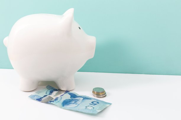 Savings Guide: How to Save Money in Canada